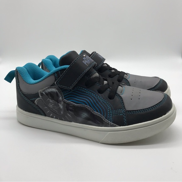 Marvel Black Panther Light Up Kids Boys Sneakers Shoes Velcro Blue + Black Sz 5 - Picture 1 of 13